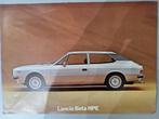 LANCIA DELTA HPE 1977 BROCHURE FOLDER 4 PAGINA'S Frankrijk, Boeken, Ophalen of Verzenden, Gelezen, Overige merken