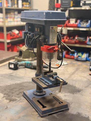 Kolomboormachine 16mm beschikbaar voor biedingen