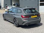 BMW 3-serie Touring 330i M pakket, camera, navigatie, stuurv, Auto's, BMW, Automaat, Achterwielaandrijving, Euro 6, 4 cilinders
