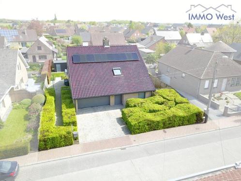Ruime, perfect onderhouden Villa met volledig aangelegde en, Immo, Huizen en Appartementen te koop, Provincie West-Vlaanderen