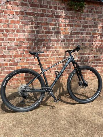 Vélo, VTT de la marque TREK, modèle XCaliber 8 beschikbaar voor biedingen