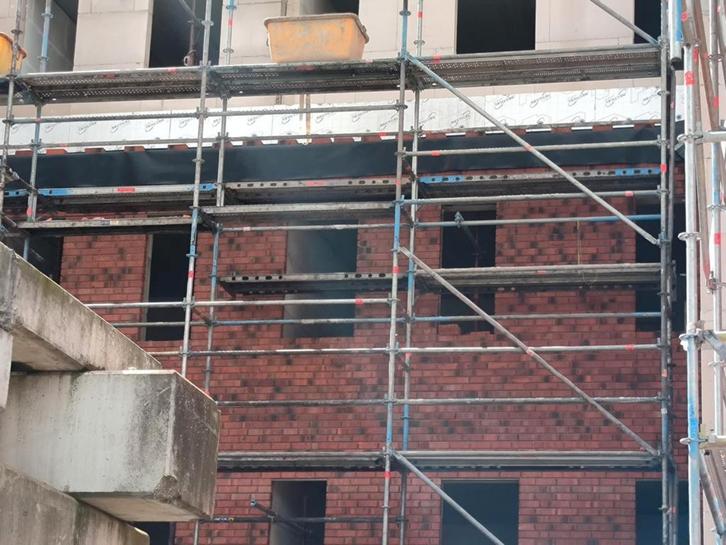 Travaux gros œuvre, carrelage... De qualité, Immo, Huizen en Appartementen te koop