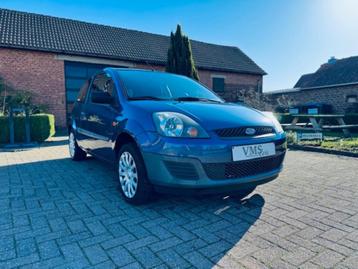 Ford Fiesta 1.3 Benzine * Garantie * Airco * beschikbaar voor biedingen