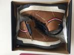 Winter kinderschoenen Tommy Hilfigher maat 34 perfecte staat, Enfants & Bébés, Vêtements enfant | Chaussures & Chaussettes, Enlèvement