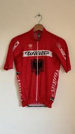 Koerstrui / wielertrui kampioen van Albanië Eugert Zhupa, Fietsen en Brommers, Fietsaccessoires | Fietskleding, Ophalen of Verzenden