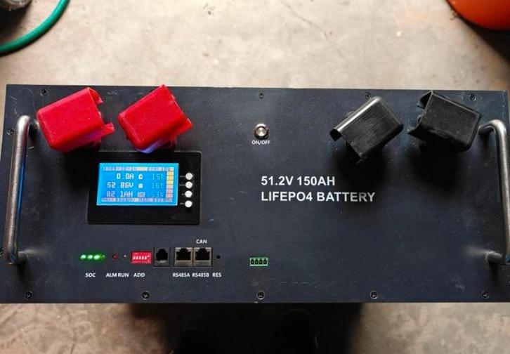 Thuisbatterij LiFePO4 7,86kw, Doe-het-zelf en Bouw, Zonnepanelen en Toebehoren, Zo goed als nieuw, Compleet systeem, 200 wattpiek of meer