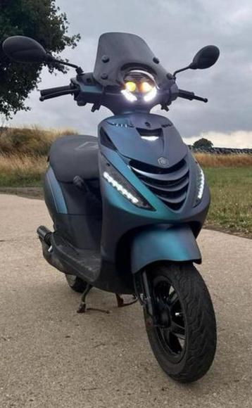 Piaggio Zip 2 temps 70cc de 2010 avec seulement 53xxkm, Enlèvement, Classe B (45 km/h), Zip