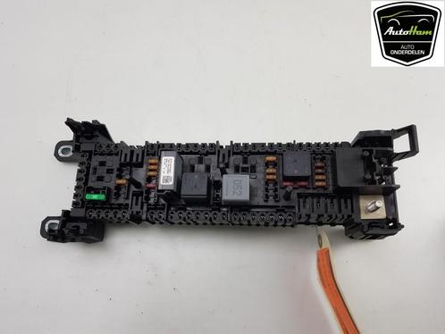 ZEKERINGKAST Vito (447.6) (|A4475460046|A4475407780|), Auto-onderdelen, Elektronica en Kabels, Mercedes-Benz, Gebruikt