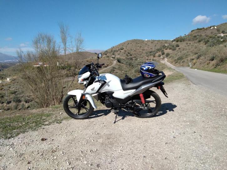 Honda CB125F motoren. 2000Km, Motoren, Motoren | Honda, Particulier, Overig, 11 kW of minder, 1 cilinder, ABS, LED Verlichting