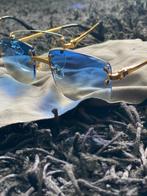 deux lunettes de soleil dorées/dorées transparentes/violette, Bijoux, Sacs & Beauté, Lunettes de Soleil & Lunettes | Femmes, Comme neuf