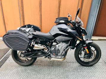 duke 890 abs 2023 1767km garantie 1 a 3ans jhbmotos disponible aux enchères