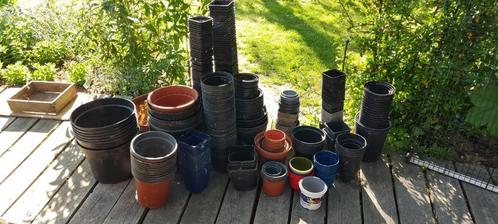 Lot plantenpotten bloemenpotten zaaipotten GOED DOEL, Tuin en Terras, Bloempotten, Gebruikt, Kunststof, Ophalen