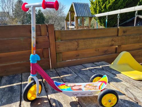 Superbe trottinette fille du célèbre groupe K3, Kinderen en Baby's, Speelgoed | Buiten | Voertuigen en Loopfietsen, Zo goed als nieuw