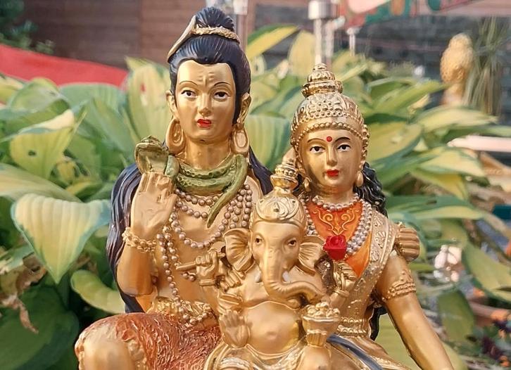Beeld van Shiva, Parvati en Ganesha,God,buddha,boeddha,,, Maison & Meubles, Accessoires pour la Maison | Statues de Bouddha, Neuf