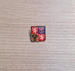 PIN - EMBLEEM - WAPENSCHILD - VLAAMSE LEEUW - VLAANDEREN, Verzamelen, Verzenden, Gebruikt, Stad of Land, Speldje of Pin