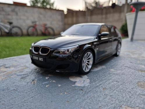 BMW M5 E61 Black Saphire - Échelle 1/18 - LIMITED- PRIX: 99€, Hobby & Loisirs créatifs, Voitures miniatures | 1:18, Neuf, Voiture