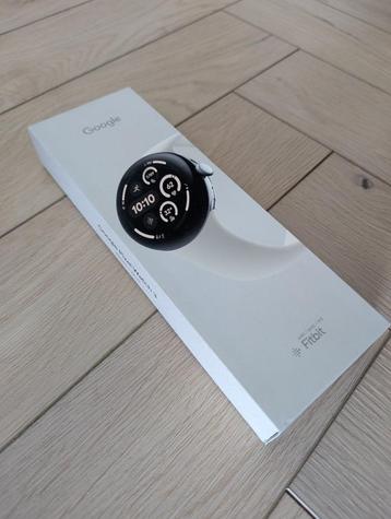 Google Pixel Watch 3 45mm Silver/Porcelain (Nieuw/Ongeopend) beschikbaar voor biedingen