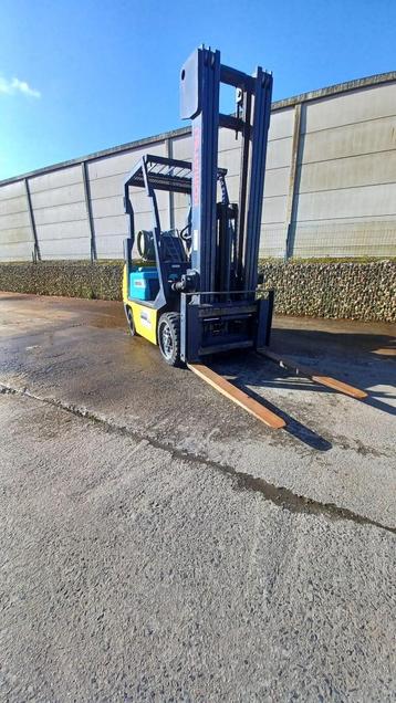 Komatsu Heftruck Forklift gas beschikbaar voor biedingen