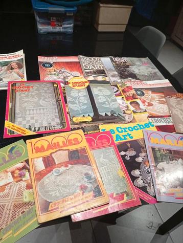 Diverse haakboeken  beschikbaar voor biedingen