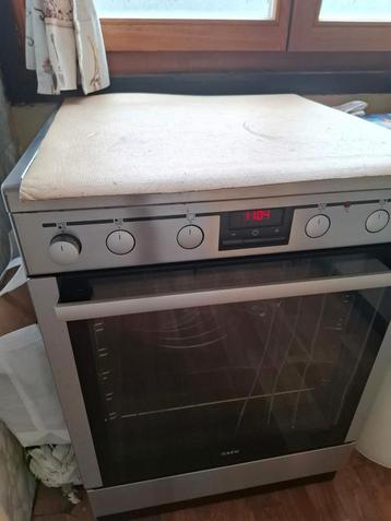 Electrische AEG fornuis / AEG Oven met kookplaten beschikbaar voor biedingen