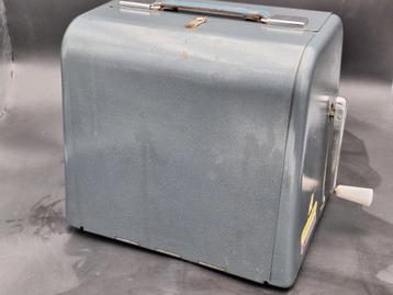 stensel machine, jaren 60 beschikbaar voor biedingen
