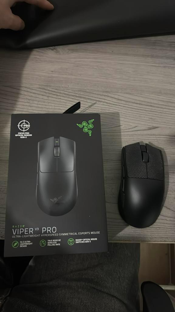 Razer Viper V3 Pro, Computers en Software, Muizen, Rechtshandig, Ophalen