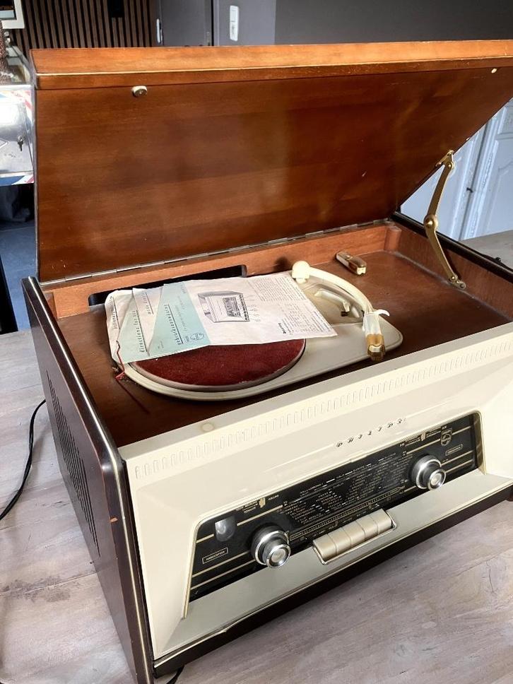 Philips H4X73A radiogrammofoon, Antiek en Kunst, Antiek | Tv's en Audio, Ophalen