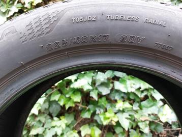 Bridgestone Turanza 225/50R17 banden disponible aux enchères