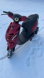 Zip 4T 80cc, Fietsen en Brommers, Ophalen, Zip, Klasse A (25 km/u), Zo goed als nieuw