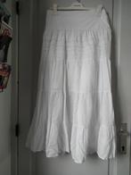Lange rok met witte voering, voor dames.44/46 (Body Flirt), Onder de knie, Wit, Zo goed als nieuw, Maat 46/48 (XL) of groter