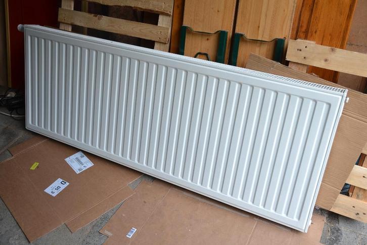 Radiateur Radson Integra, Bricolage & Construction, Chauffage & Radiateurs, Utilisé, Radiateur, 800 watts ou plus, 30 à 80 cm