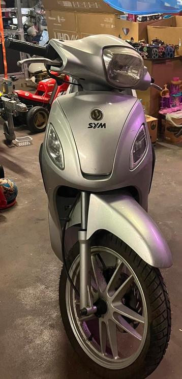 Sym symphony 50cc, Fietsen en Brommers, Snorfietsen en Snorscooters, Ophalen of Verzenden, Gebruikt, SYM