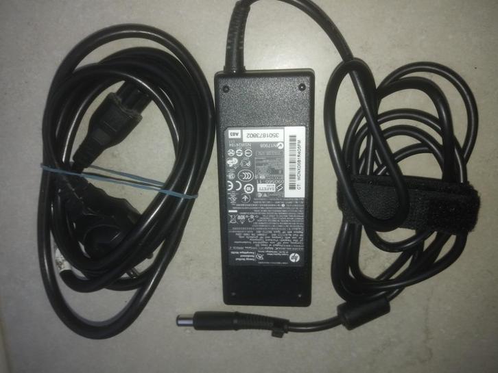 HP Hewlett-Packard Compaq adapter lader 90 W, 19,5 V, 4,62 A, Computers en Software, Laptop-opladers, Zo goed als nieuw, Ophalen of Verzenden
