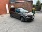 Vw touran 1.6 tdi 7p automaat, Auto's, Volkswagen, Euro 5, Monovolume, Zwart, 4 cilinders