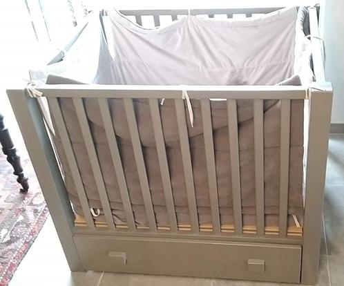 Park Quax Marie Lucca taupe met lade en allerlei toebehoren!, Kinderen en Baby's, Babywiegjes en Ledikanten, Zo goed als nieuw