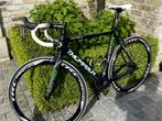 racefiets + renners kledij , schoenen en valhelm, Fietsen en Brommers, Fietsen | Racefietsen, Carbon, Heren, Zo goed als nieuw