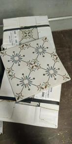 Romanza pinocchio tegels 20,4cmx20,4cm, Doe-het-zelf en Bouw, Tegels, Ophalen, Keramiek, Nieuw, 20 tot 40 cm