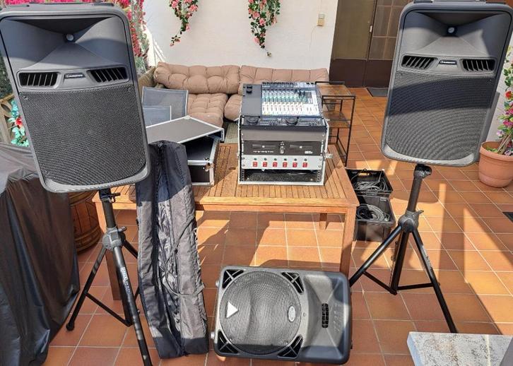 Zeer goede complete zanginstallatie /DJ, Audio, Tv en Foto, Luidsprekerboxen, Zo goed als nieuw, Complete surroundset, 120 watt of meer