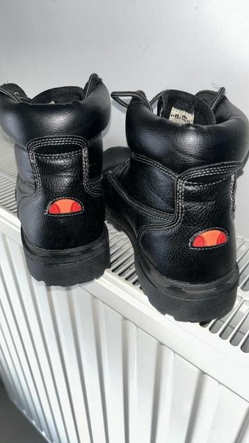 Chaussures bottes homme Ellesse beschikbaar voor biedingen