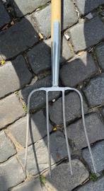 Fourche 4 dents polett, Ophalen, Zo goed als nieuw