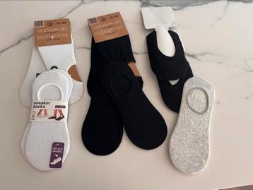 11 paar sneaker sokjes, nieuw in de verpakking, maat 35-38 beschikbaar voor biedingen