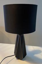 Zwarte tafellamp, Minder dan 50 cm, Nieuw, Ophalen of Verzenden, Stof