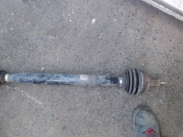 Cardan droit Volkswagen Fox 1.4TDi 51kw 2005-2011 LP/15106, Autos : Pièces & Accessoires, Freins & Transmission, Volkswagen, Utilisé