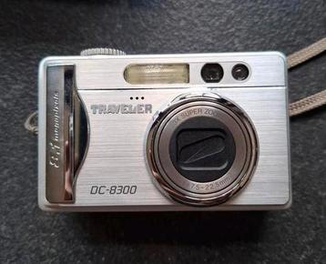 digitale compact camera Traveler dc8300 beschikbaar voor biedingen