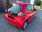 TOYOTA  .. AYGO  ..   45.000 km  ..  ALS NIEUW  .., Auto's, Voorwielaandrijving, Stof, Zwart, 99 g/km