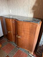 2 oude kasten in eik fineer, Ophalen