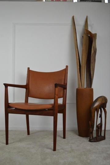 JH513 fauteuil van HJ Wegner voor Johannes Andersen  beschikbaar voor biedingen