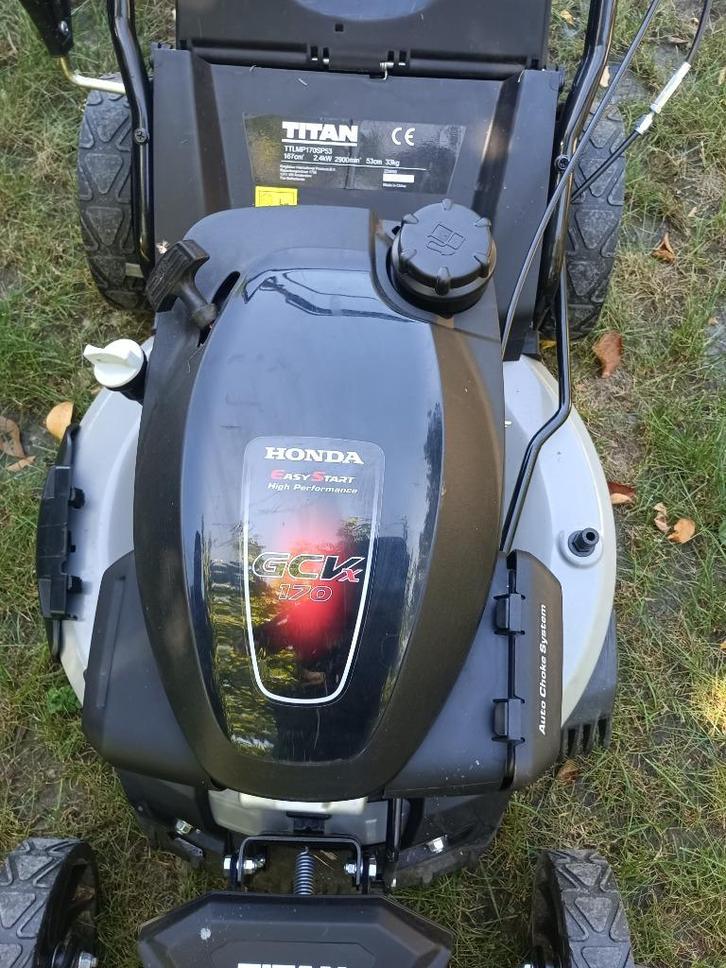 Tondeuse a gazon autotractée moteur Honda, Tuin en Terras, Grasmaaiers, Gebruikt, Benzine-grasmaaier, 50 cm of meer, Cirkelmaaier