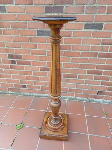 Ancienne colonne en bois ou sellette, Antiquités & Art, Enlèvement