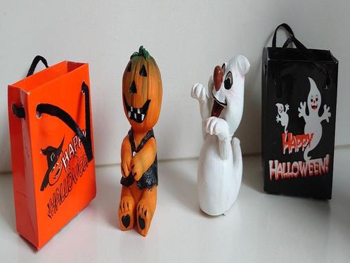 Happy Halloween : beeldje met pompoen en spook figuurtje, Collections, Statues & Figurines, Comme neuf, Autres types, Enlèvement ou Envoi